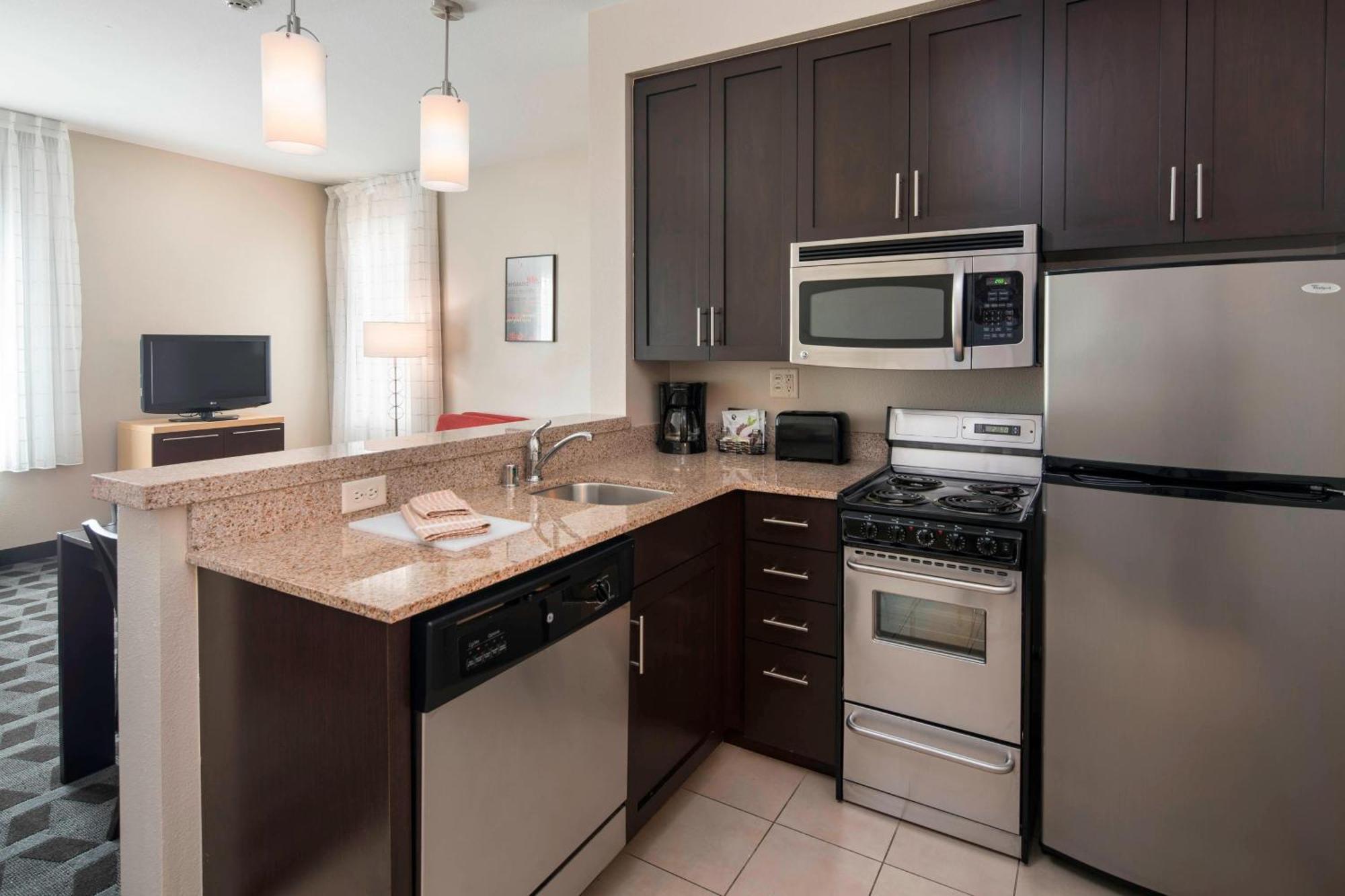 Towneplace Suites By Marriott San Diego Carlsbad / Виста Екстериор снимка