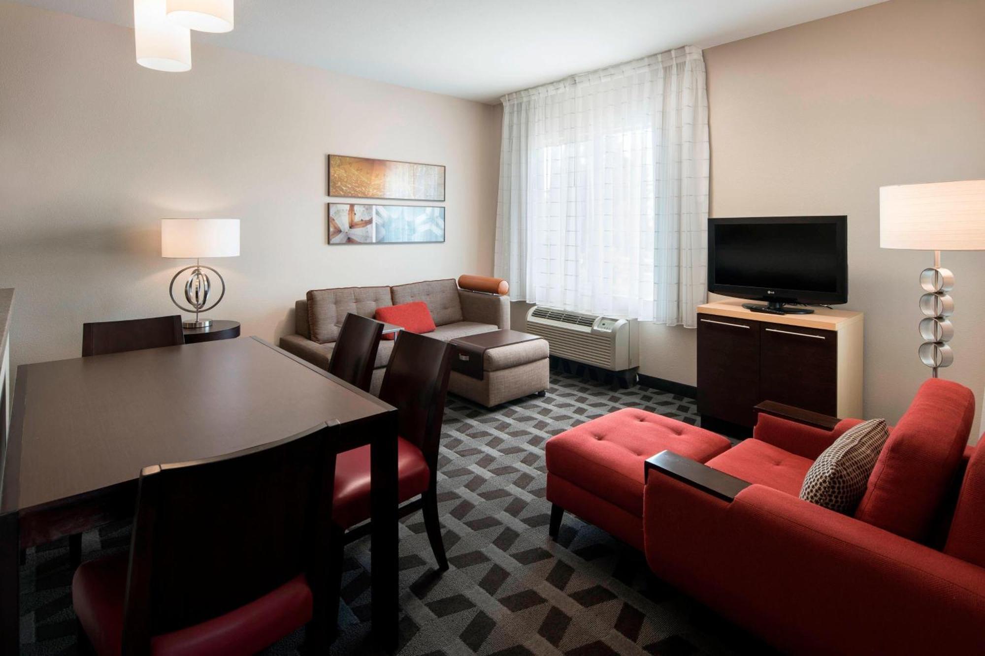 Towneplace Suites By Marriott San Diego Carlsbad / Виста Екстериор снимка
